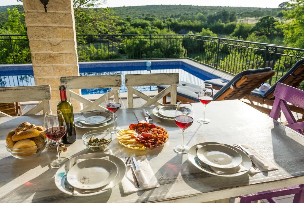 Villa Dvori Dida Mile Sveti Petar  Zimmer foto